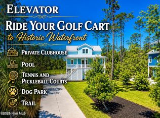 614 Marsh Grass Ct, Southport, NC 28461