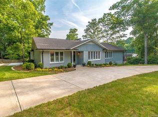 1400 Runnymede Ln, Charlotte, NC 28211