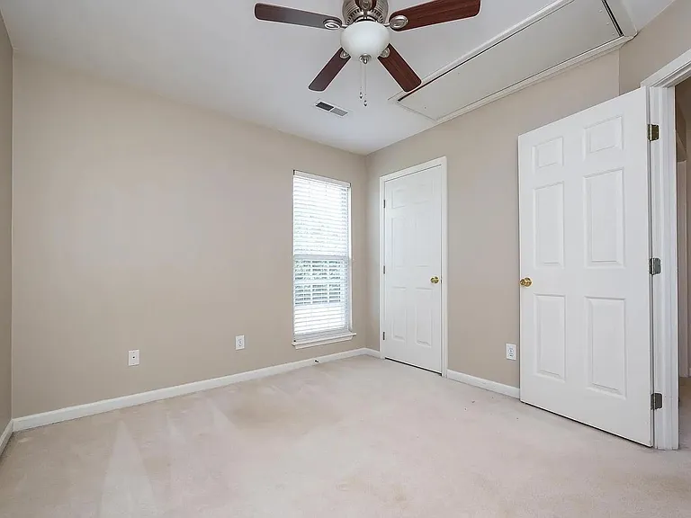 510 Bayberry Ridge Ct — Photo 8