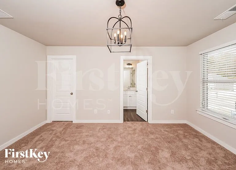 1325 Brookhaven Dr — Photo 7