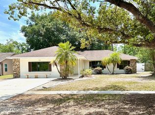 3040 Mary Ln, Mount Dora, FL 32757