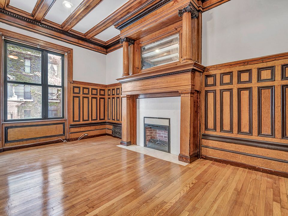 1st image of 638 W End Ave #2R