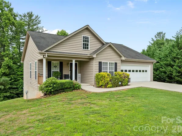 3933 Rockybrook Pl, Lenoir, NC 28645