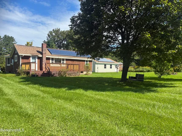 820 Greylock St, Lee, MA 01238