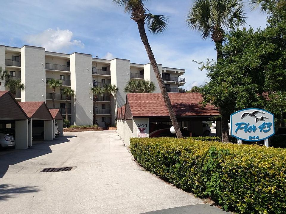 1st image of 944 S Peninsula Dr APT 107R