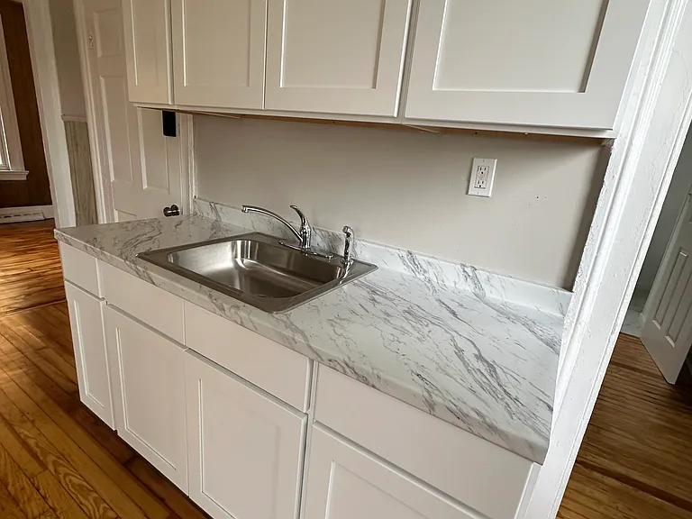 508 Dixwell Ave #1 — Photo 2