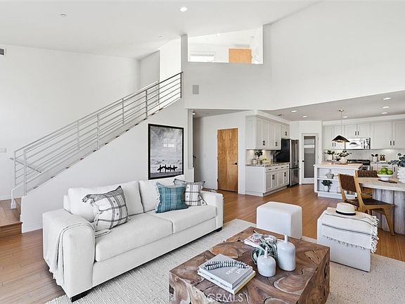 4th image of 1836 Rockefeller Ln