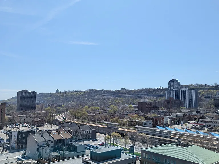 75 James St S #1014 — Photo 15