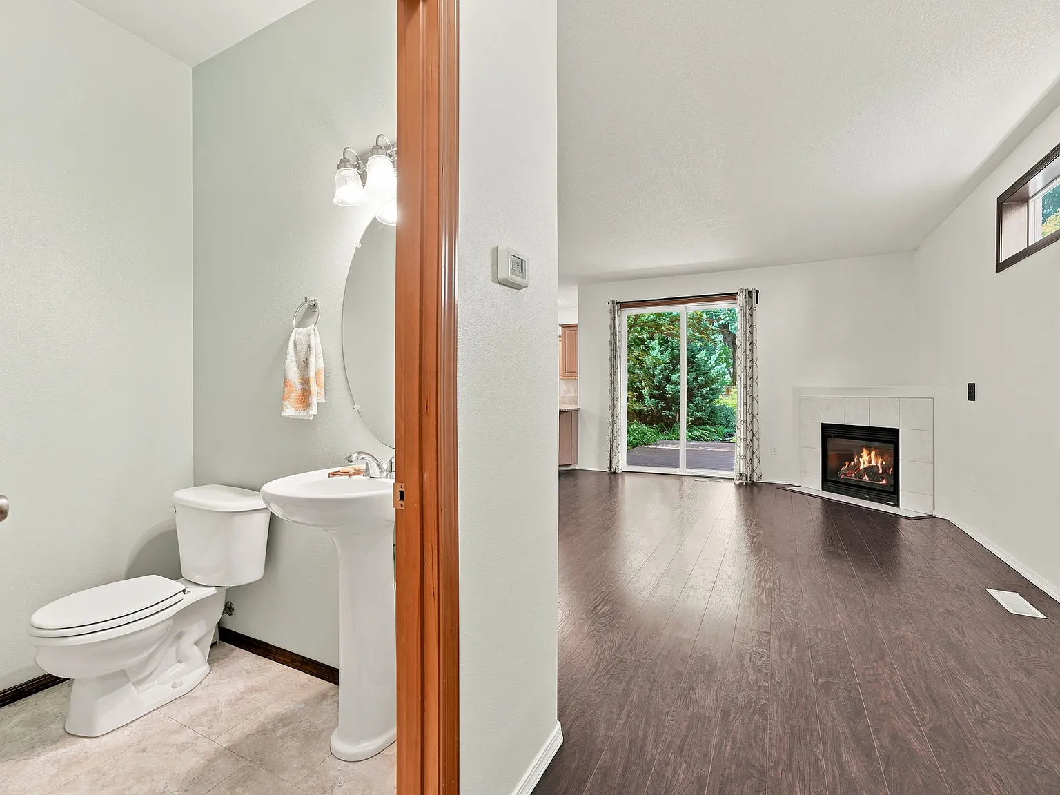 3 bed, 2.5 bath, 2004 sqft, $2,850 — Photo 4