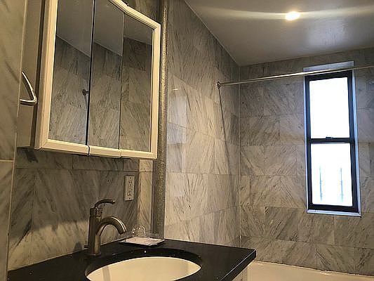 5th image of 550 W 163rd St #47A