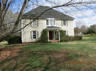 2236 Dove St, Newton, NC 28658