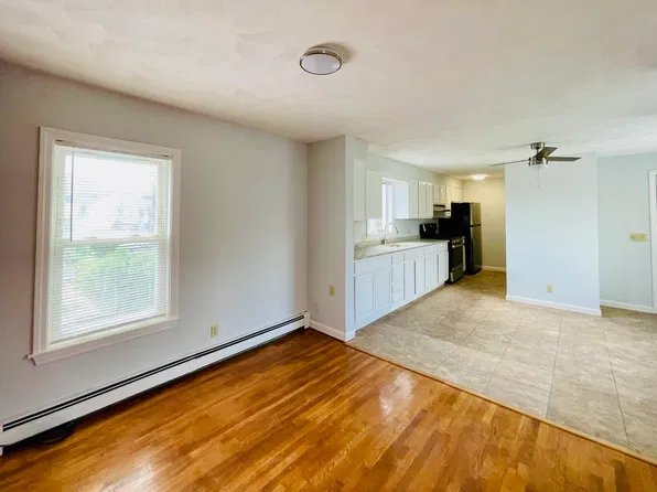 4 Cherry St #1, Medford, MA 02155