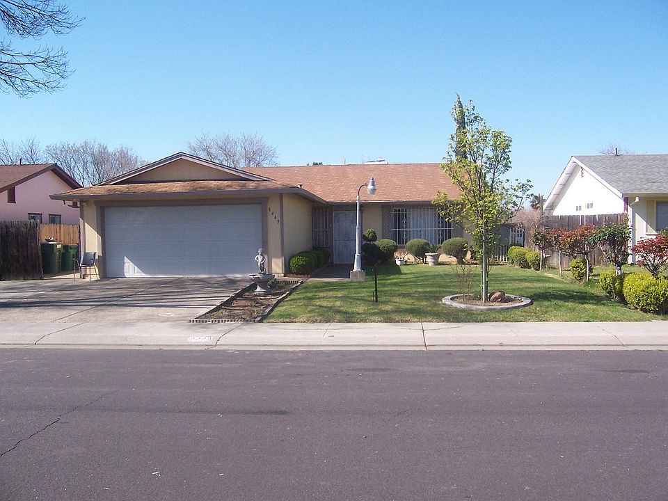 1st image of 8449 Cayuga Dr