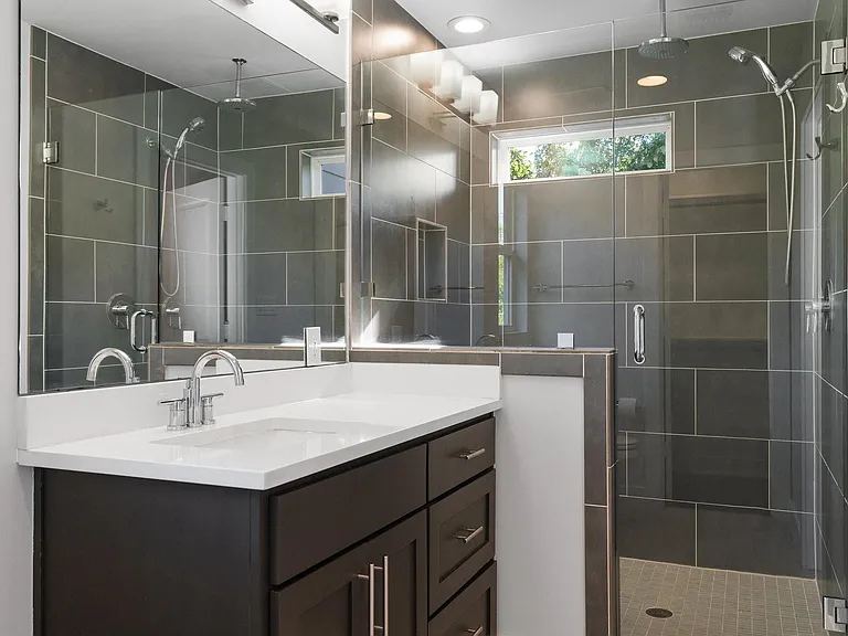 7217 Blessing Ave #A — Photo 13