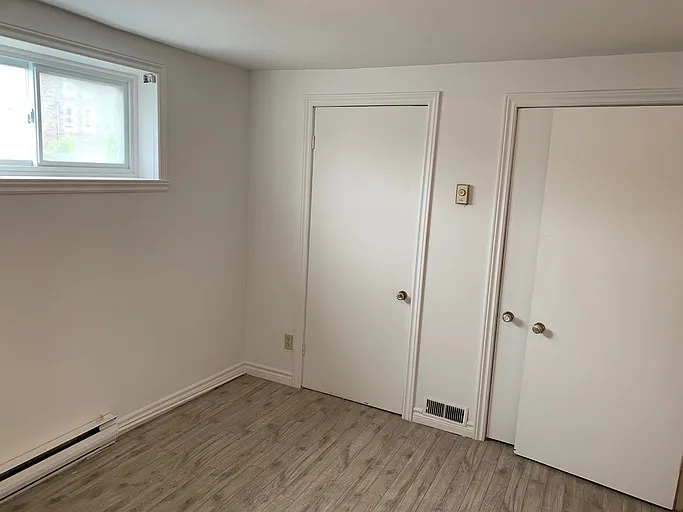 241 William St #4 — Photo 7