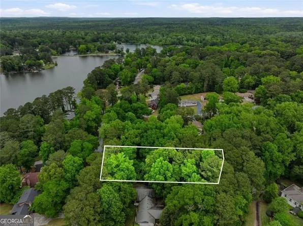2569 Lake Capri Dr, Conyers, GA 30012