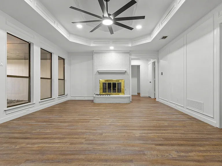 1503 Bellflower Dr — Photo 16