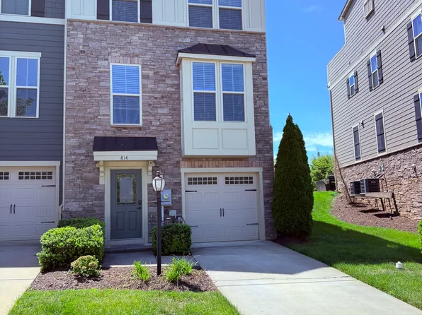 814 Oval Park Ln, Charlottesville, VA 22911