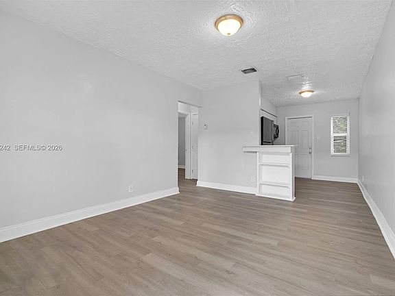 3rd image of 746 SW 4th St #2