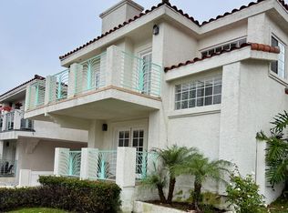 908 Carnelian St, Redondo Beach, CA 90277