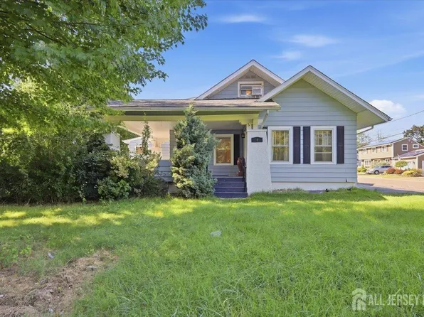 4 Main St, East Brunswick, NJ 08816