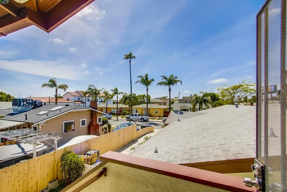 2 bed, 650 sqft, $2,800 — Photo 3