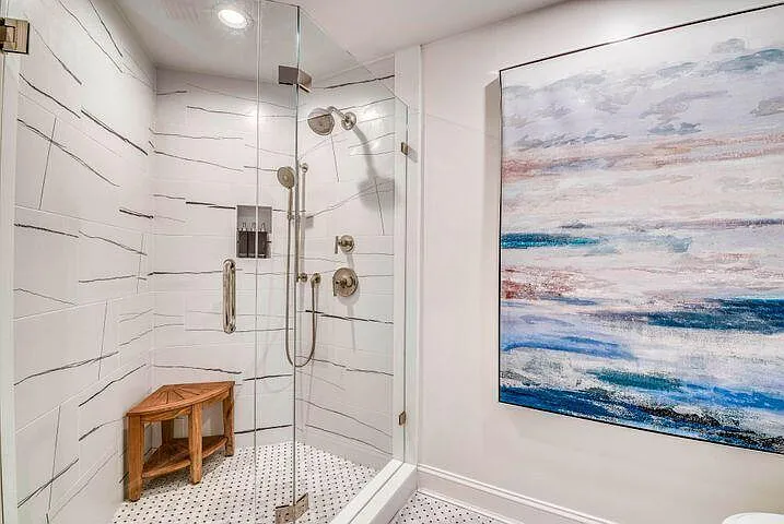 570 Ocean Dr #601 — Photo 19