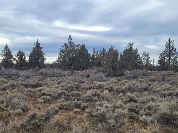 Hunnell Rd, Bend, OR 97703