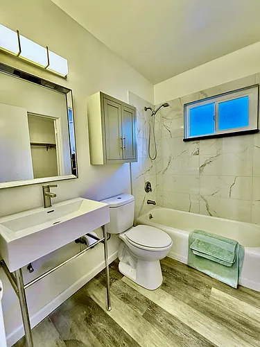 5510 Corteen Pl Photo 1