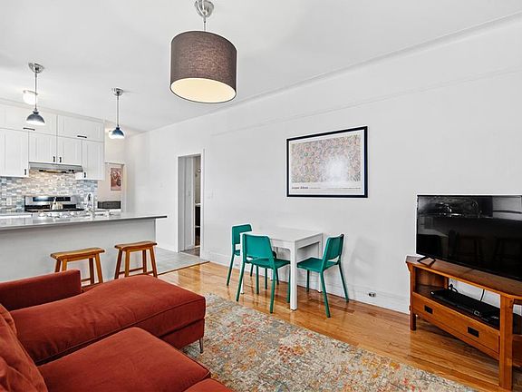 2nd image of 171 Highland Blvd