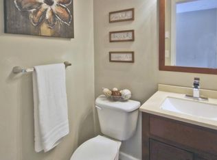 6494 Bonner Ct N, Inver Grove Heights, MN 55076