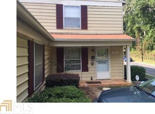 1366 Surrey Ln SW, Marietta, GA 30008