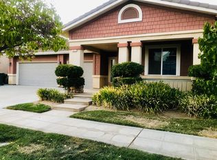 2212 E Cherry Ln, Reedley, CA 93654