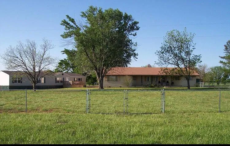 3320 Happy Camp Rd — Photo 2