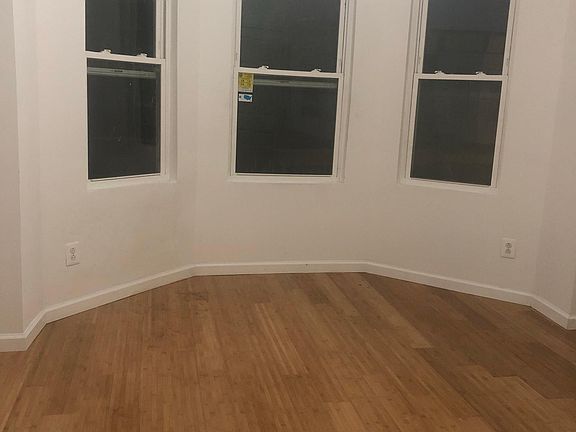 4th image of 1326 S Lindenwood St #House