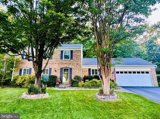 9013 Penn Manor Ct, Springfield, VA 22153