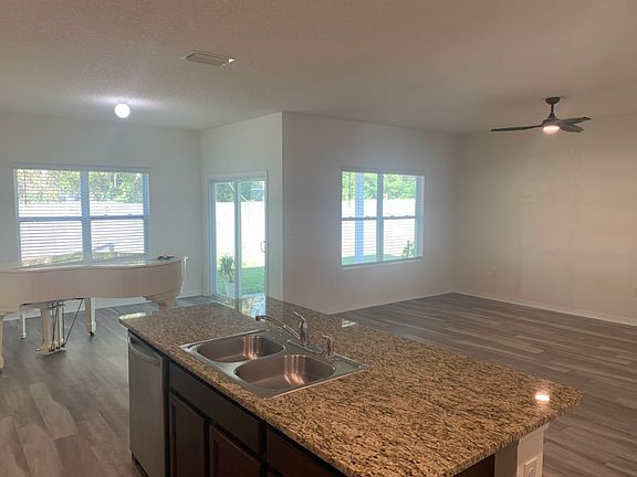 2nd image of 5886 SW 84th St
