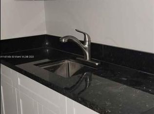 10835 SW 41st Ter, Miami, FL 33165