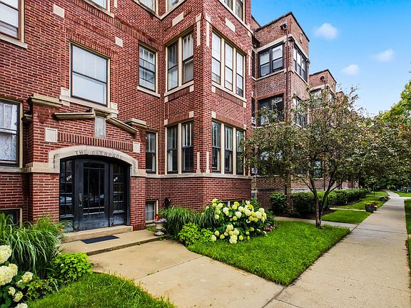 2nd image of 616 Hinman Ave APT 1D