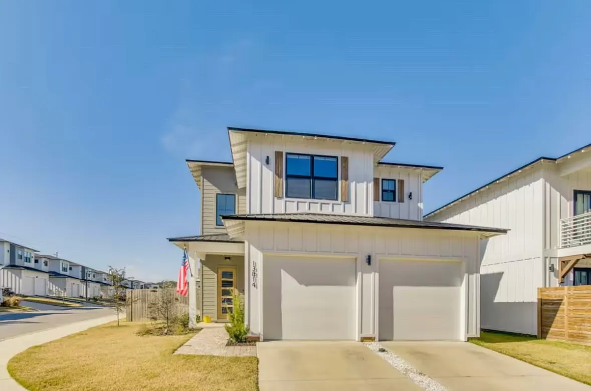 13814 Red Drum Ct — Photo 1
