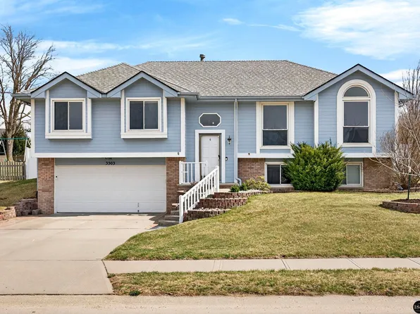 3303 Rahn Blvd, Bellevue, NE 68123