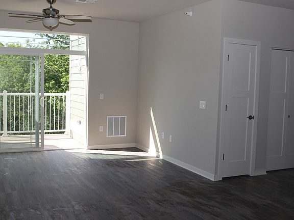 4th image of 265 Thurow Dr #301