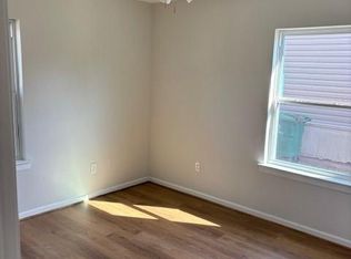 8167 Redfern Dr, Houston, TX 77033