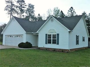 1050 Pinehaven Dr, Salisbury, NC 28146