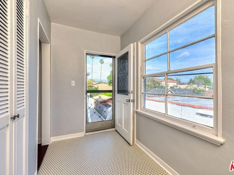 3229 Madera Ave #.5 — Photo 3