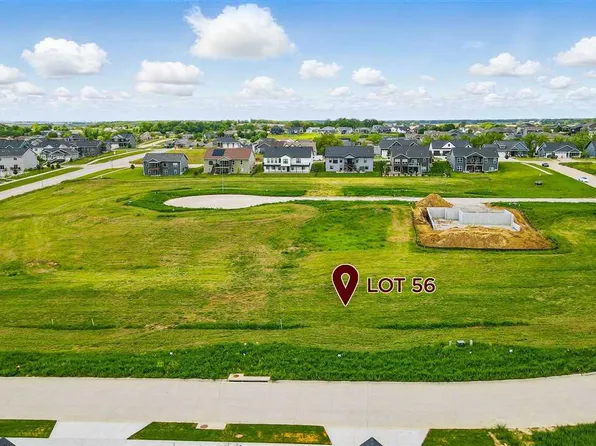 635 Ridge Dr, Tiffin, IA 52340