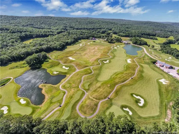 306 Fox Hopyard Rd, East Haddam, CT 06423