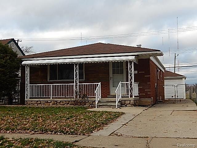 1st image of 2132 Moran Ave