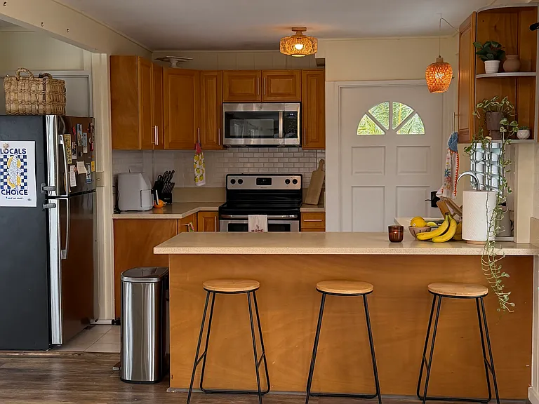 1246 Akamai St #1 — Photo 5