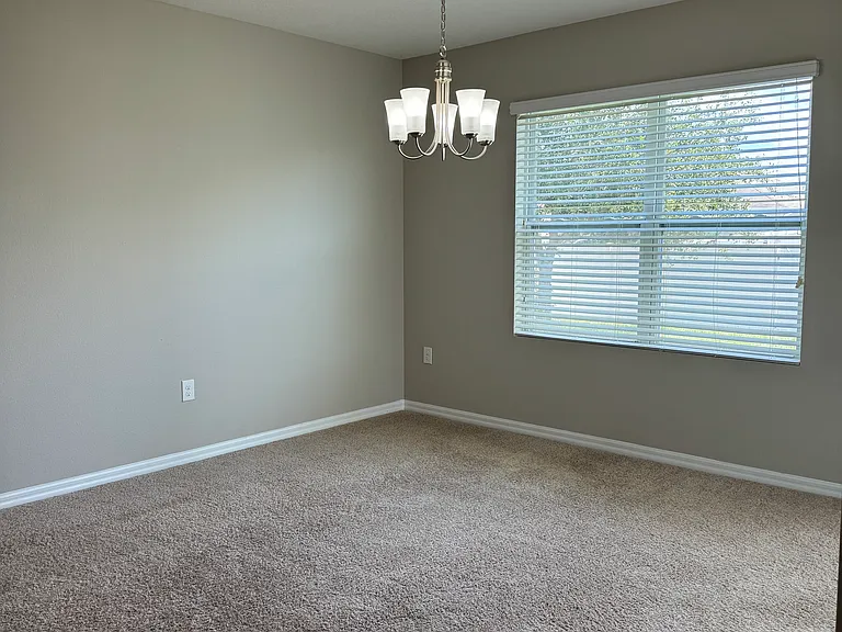 2000 Sky Meadow Ln — Photo 7